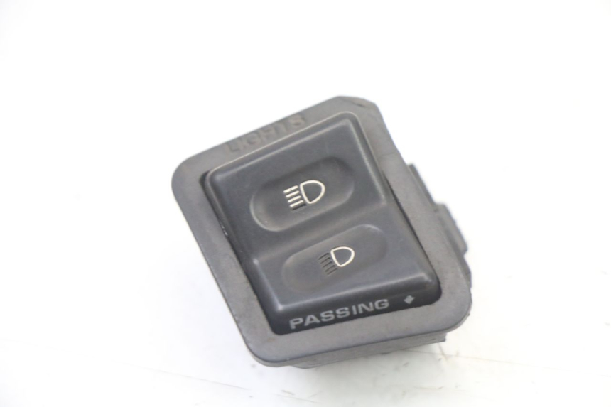 photo de INTERRUPTOR DE FAROL ALTO SYM ORBIT III 3 4T 50 (2018 - 2021) - Vista principal