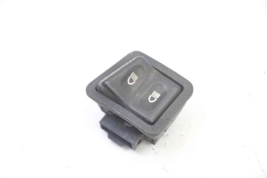 photo de COMUTADOR DE FAROL ALTO PEUGEOT TWEET 4T 50 (2014 - 2019) - Detalhe da peça