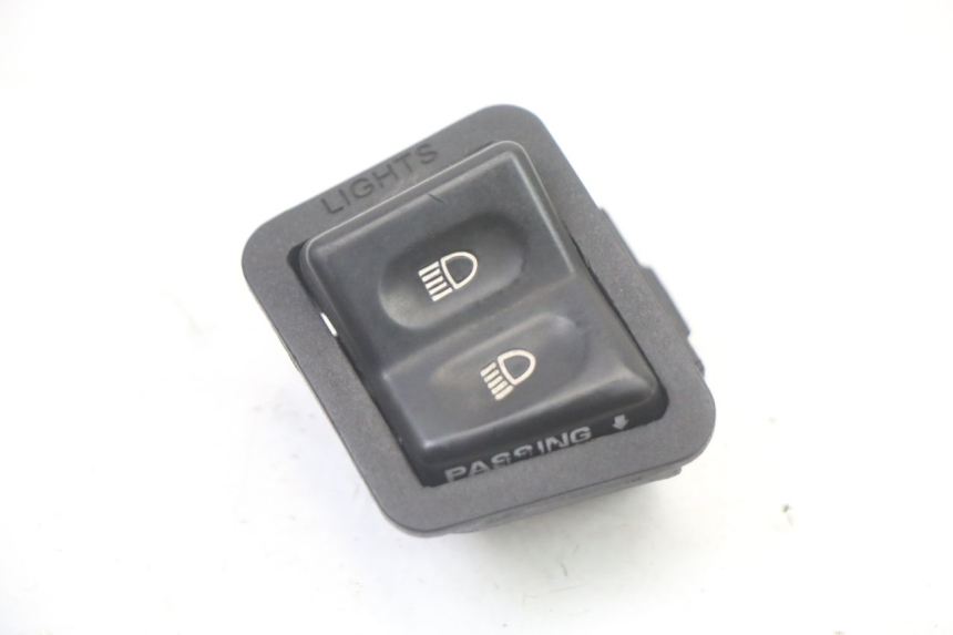 photo de COMANDO FAROL ALTO PEUGEOT TWEET PRO CARGO 50 (2018 - 2022) - Vista principal