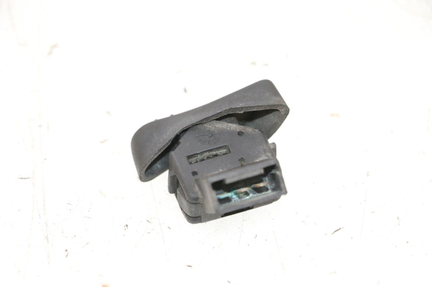 photo de COMUTADOR DE FAROL ALTO PIAGGIO VESPA GTS SUPER IE 125 (2009 - 2016) - Zoom do estado de desgaste