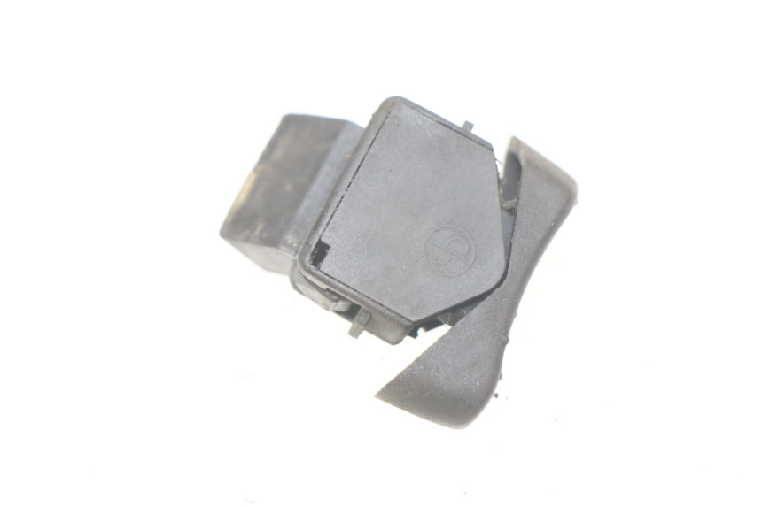 photo de COMANDO FAROL ALTO PIAGGIO VESPA LX 2T 50 (2005 - 2013) - Detalhe da peça