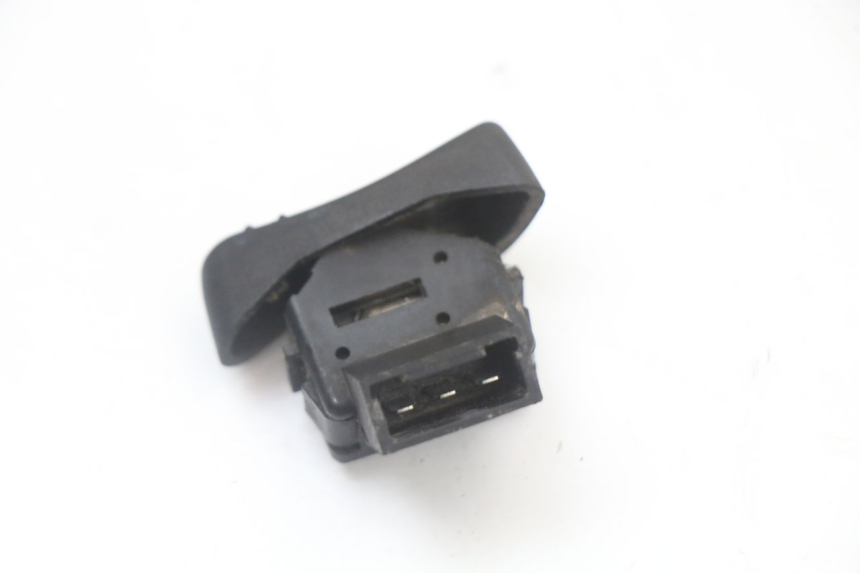 photo de COMANDO FAROL ALTO PIAGGIO VESPA LX 2T 50 (2005 - 2013) - Zoom do estado de desgaste