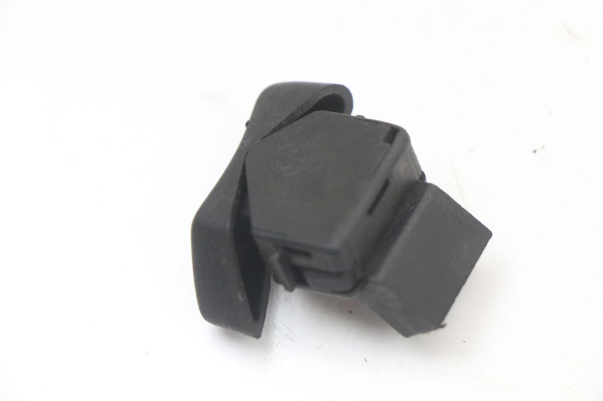 photo de COMANDO FAROL ALTO PIAGGIO VESPA LX 125 (2005 - 2010) - Zoom do estado de desgaste