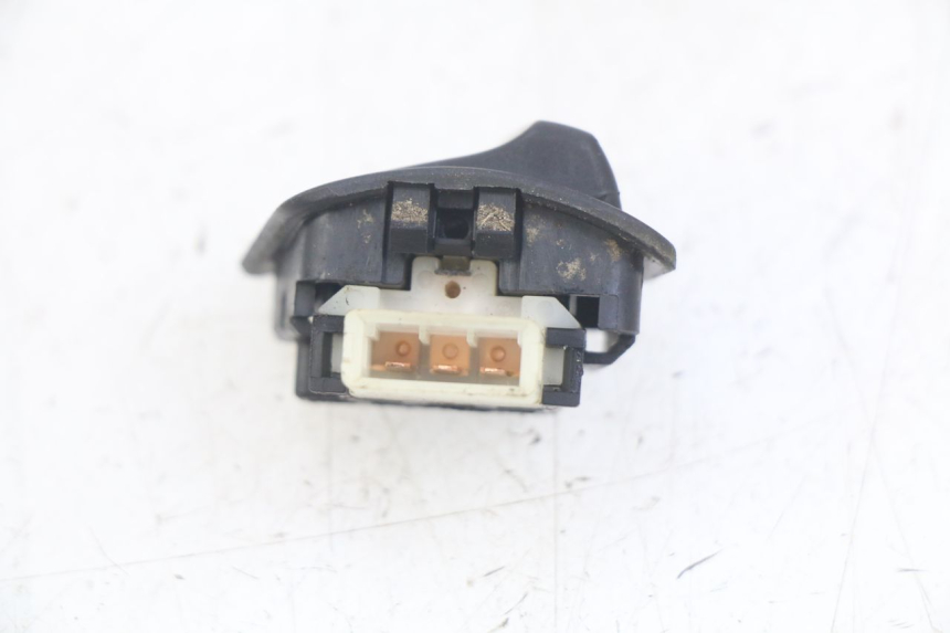 photo de COMANDO FAROL ALTO HONDA VISION NSC R 50 (2013 - 2015) - Zoom do estado de desgaste
