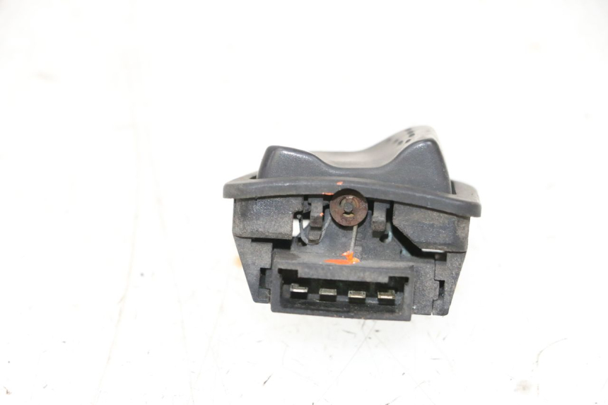 photo de COMANDO FAROL ALTO PIAGGIO X8 125 (2004 - 2007) - Outro ângulo de visão