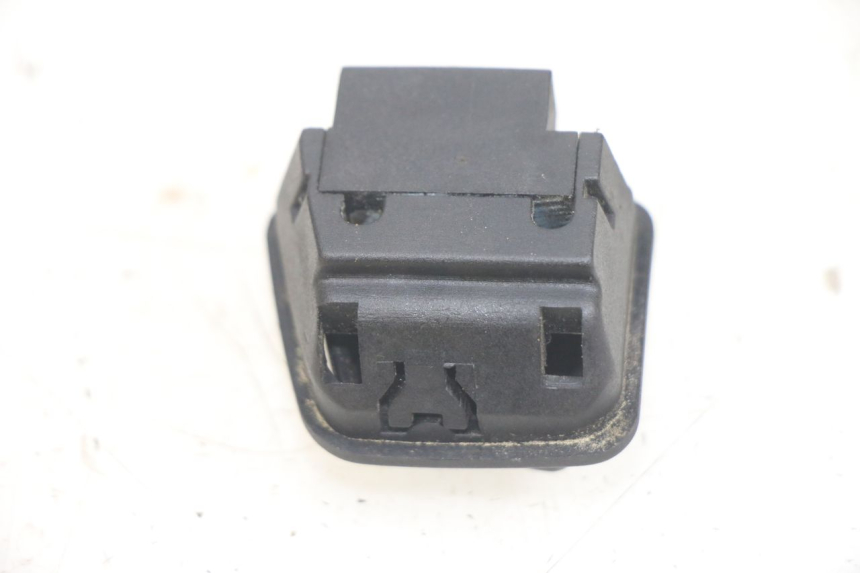 photo de INTERRUPTOR DO FAROL ALTO PIAGGIO X9 125 (2000 - 2003) - Detalhe da peça
