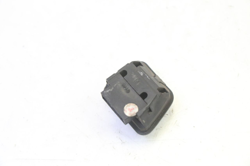 photo de COMANDO FAROL ALTO PIAGGIO XEVO - X EVO 125 (2007 - 2017) - Outro ângulo de visão