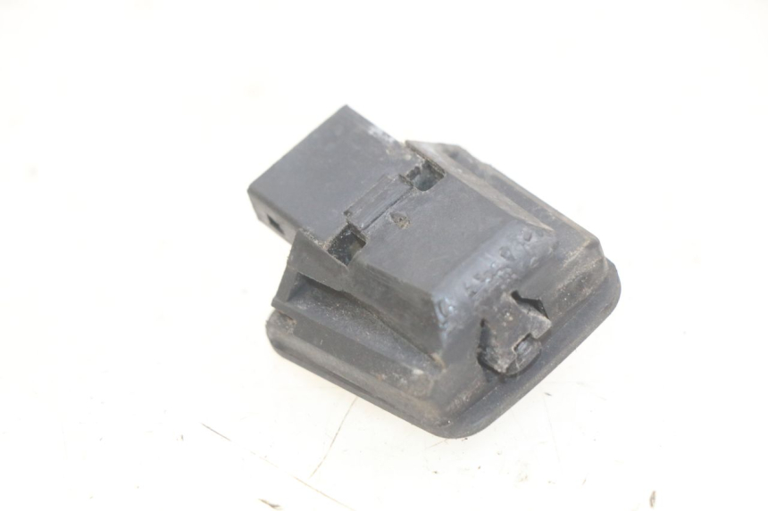 photo de COMANDO FAROL ALTO YIYING YY125T 125 (2006 - 2014) - Detalhe da peça