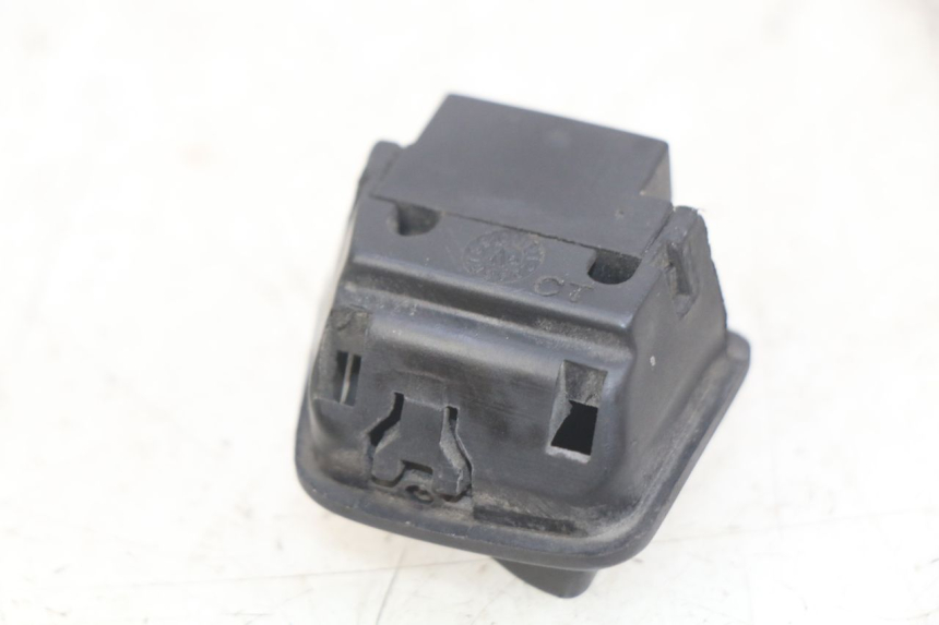 photo de COMANDO FAROL ALTO PIAGGIO ZIP 2T 50 (2009 - 2019) - Detalhe da peça