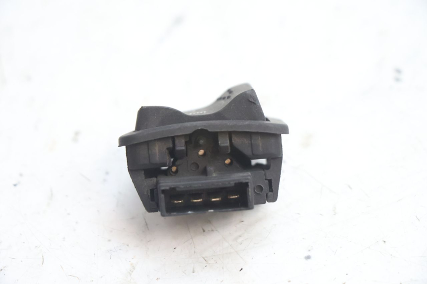 photo de COMANDO FAROL ALTO PIAGGIO ZIP 2T 50 (2009 - 2019) - Zoom do estado de desgaste