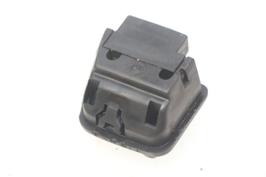 photo de COMANDO FAROL ALTO PIAGGIO ZIP 4T 50 (2018 - 2020) - Detalhe da peça