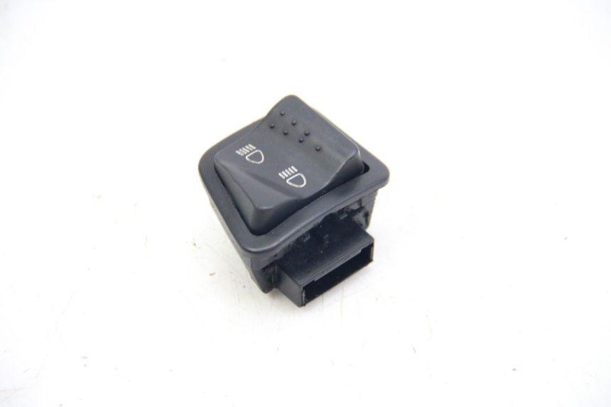 photo de COMANDO FAROL ALTO PIAGGIO ZIP 4T 50 (2018 - 2020) - Vista principal