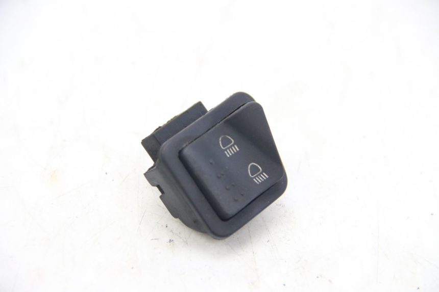 photo de COMANDO FAROL ALTO PIAGGIO ZIP 4T 50 (2018 - 2020) - Vista principal