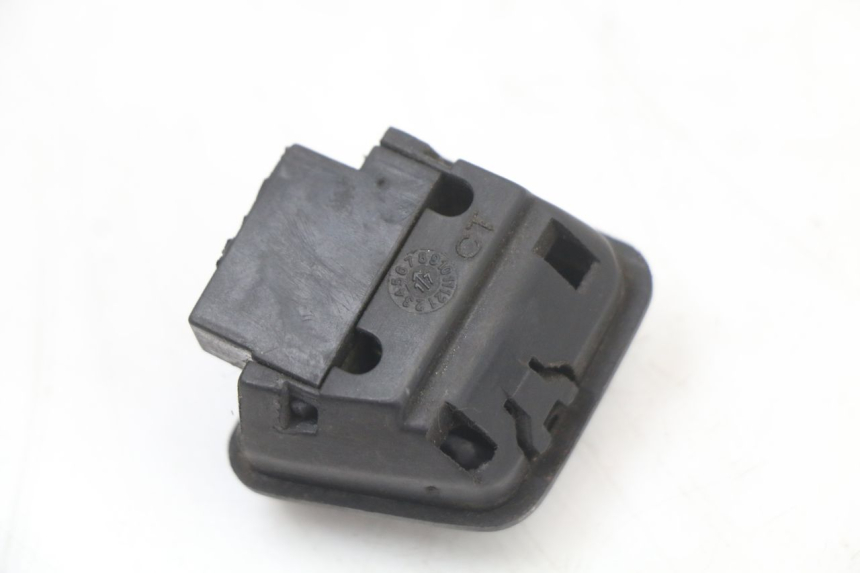 photo de COMANDO FAROL ALTO PIAGGIO ZIP 4T 50 (2018 - 2020) - Ampliação técnica