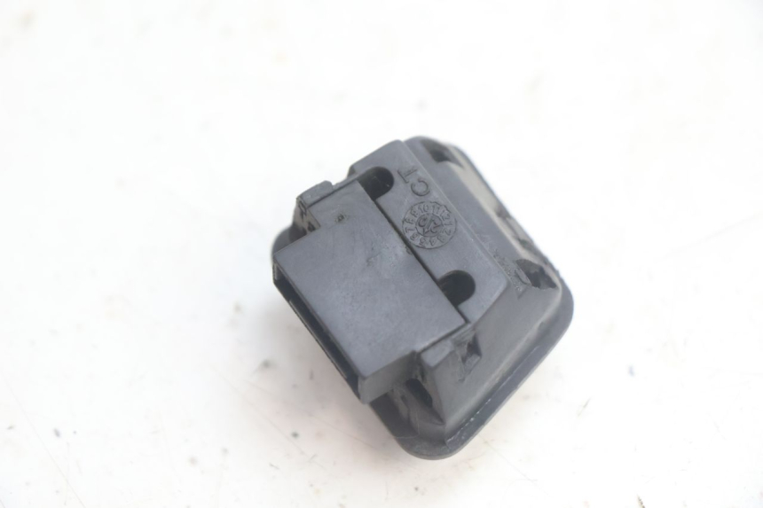 photo de CHAVE DE LUZ ALTA PIAGGIO ZIP IGET 4T 50 (2021 - 2023) - Outro ângulo de visão