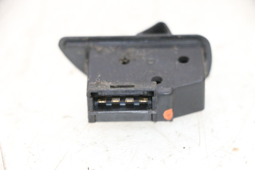 photo de COMANDO ROLL LOCK PIAGGIO MP3 HPE 300 (2019 - 2026) - Zoom do estado de desgaste