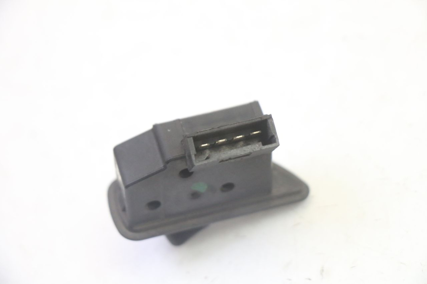 photo de COMANDO ROLL LOCK PIAGGIO MP3 LT 300 (2010 - 2016) - Outro ângulo de visão