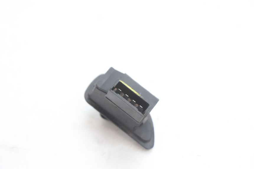 photo de COMANDO ROLL LOCK PIAGGIO MP3 LT 300 (2010 - 2016) - Outro ângulo de visão
