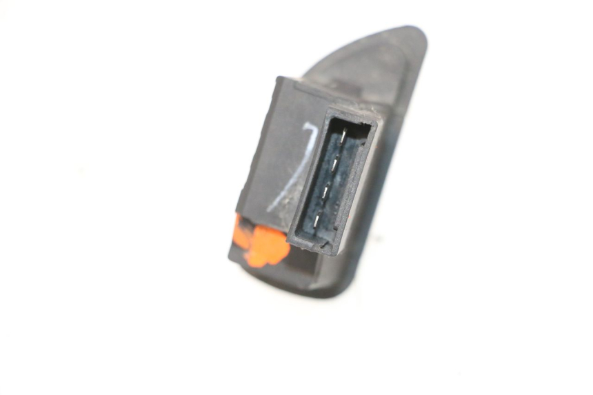 photo de COMANDO ROLL LOCK PIAGGIO MP3 RL 250 (2006 - 2010) - Detalhe da peça