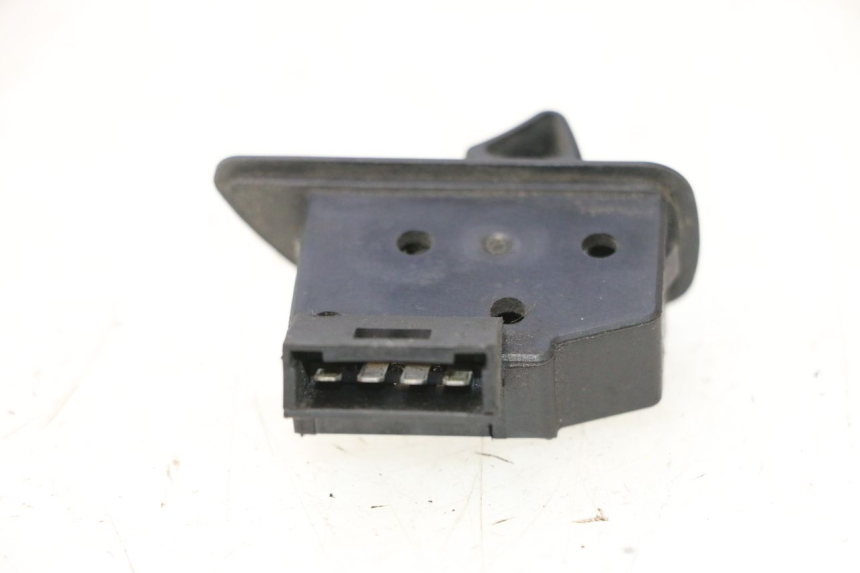 photo de COMANDO ROLL LOCK PIAGGIO MP3 500 (2016 - 2018) - Outro ângulo de visão