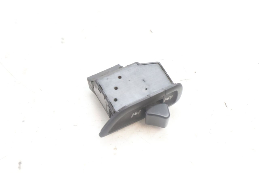 photo de COMANDO ROLL LOCK PIAGGIO MP3 500 (2016 - 2018) - Detalhe da peça