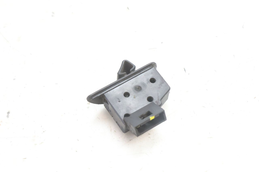 photo de COMANDO ROLL LOCK PIAGGIO MP3 500 (2016 - 2018) - Zoom do estado de desgaste