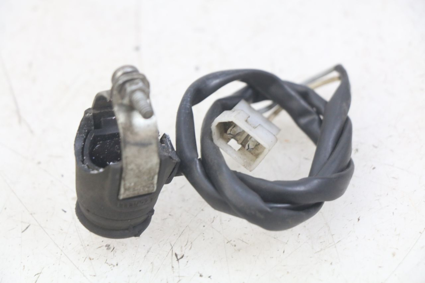 photo de COMUTADOR PEUGEOT XP6 50 (2006 - 2011) - Detalhe da peça