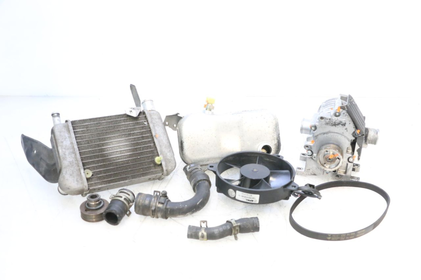photo de COMPRESSOR PEUGEOT SATELIS COMPRESSOR K15 125 (2006 - 2009) - Detalhe da peça