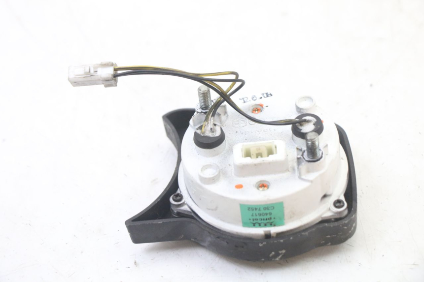 photo de CONTADOR DE ROTAÇÕES GILERA NEXUS 300 (2008 - 2013) - Outro ângulo de visão