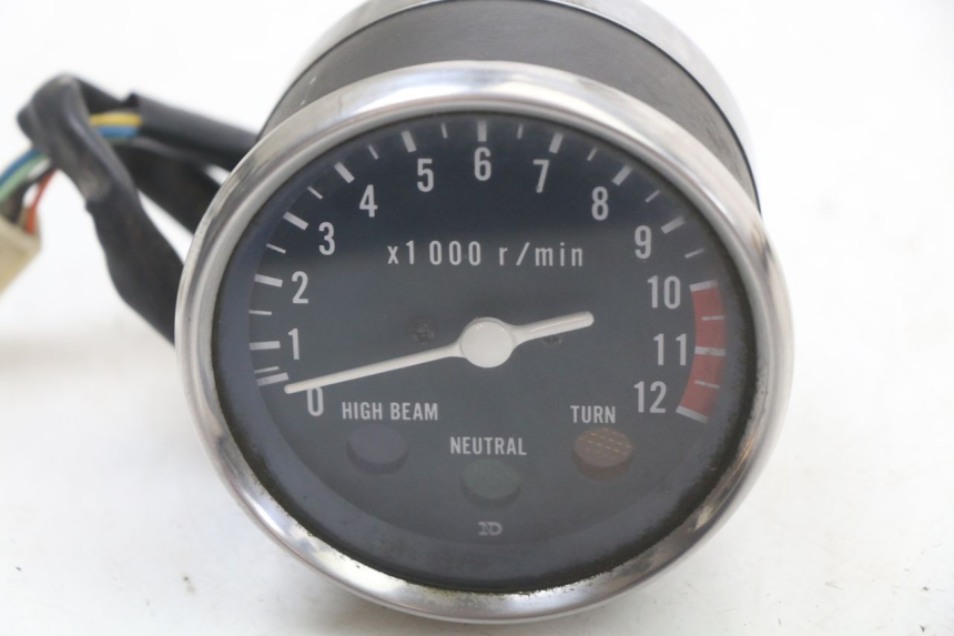photo de CONTADOR DE ROTAÇÕES SUZUKI GN 125 (1997 - 2000) - Detalhe da peça