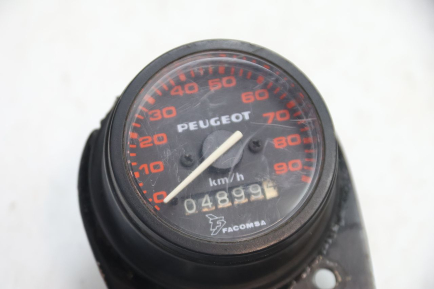 photo de CONTADOR PEUGEOT 103 SPX CLIP 50 (1989 - 1992) - Detalhe da peça