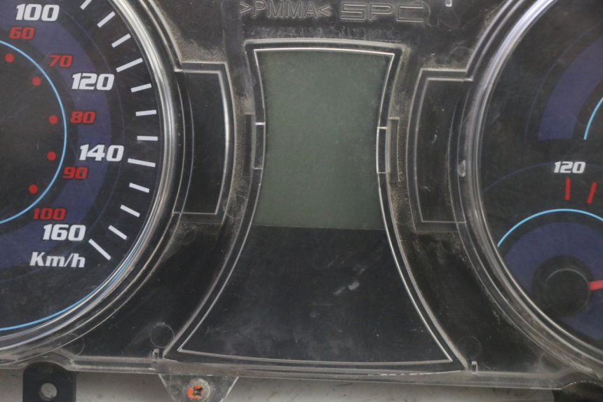 photo de CONTADOR  ADIVA AD3 300 (2014 - 2020) - Zoom do estado de desgaste