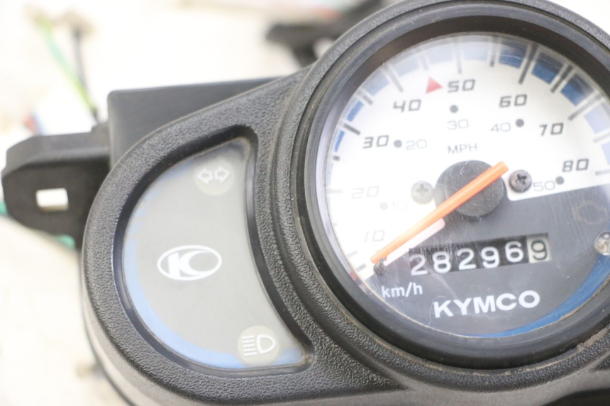 photo de CONTADOR KYMCO AGILITY 4T 50 (2018 - 2022) - Zoom do estado de desgaste