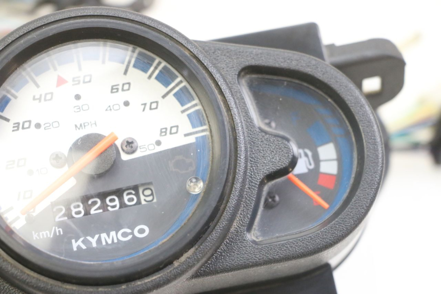 photo de CONTADOR KYMCO AGILITY 4T 50 (2018 - 2022) - Outro ângulo de visão