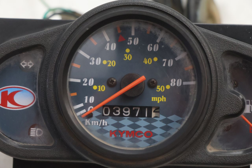 photo de CONTADOR KYMCO AGILITY 4T 50 (2005 - 2018) - Outro ângulo de visão