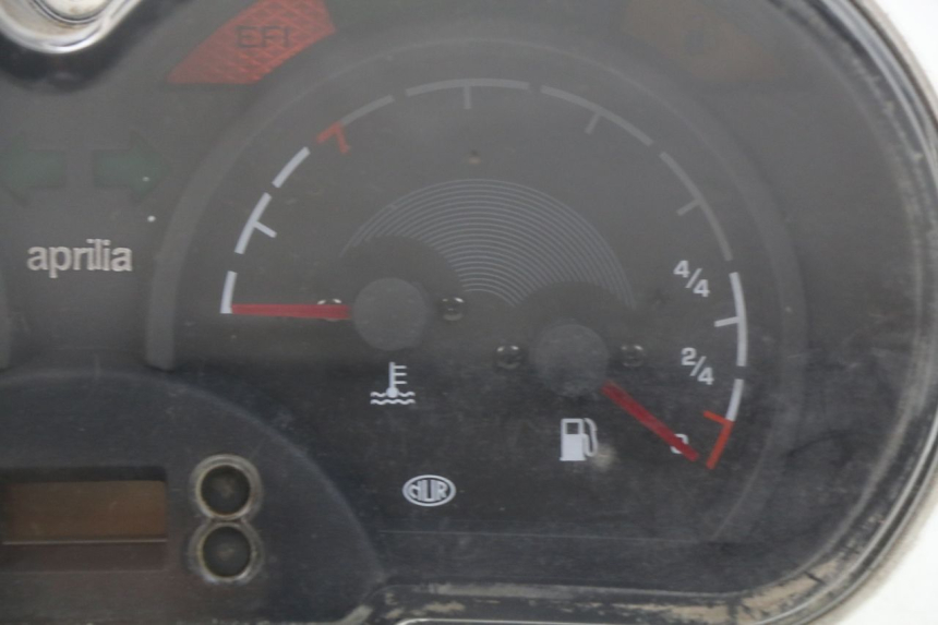 photo de CONTADOR APRILIA ATLANTIC 125 (2003 - 2009) - Detalhe da peça