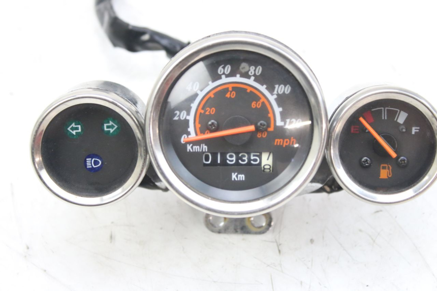 photo de CONTADOR WILDLANDER BISCUIT 125 (2004 - 2010) - Detalhe da peça
