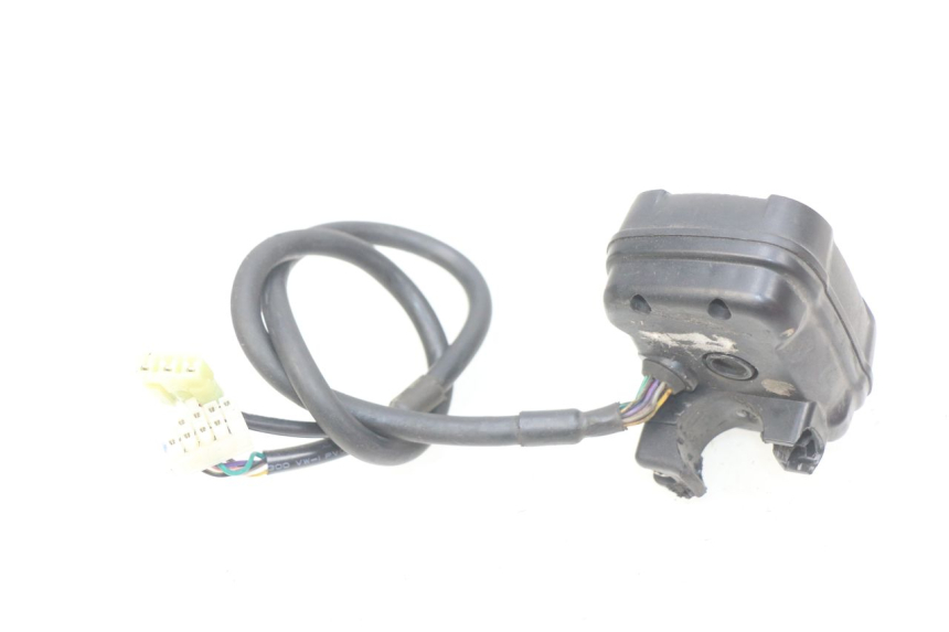 photo de CONTADOR MBK BOOSTER SPIRIT NAKED 50 (2004 - 2017) - Outro ângulo de visão