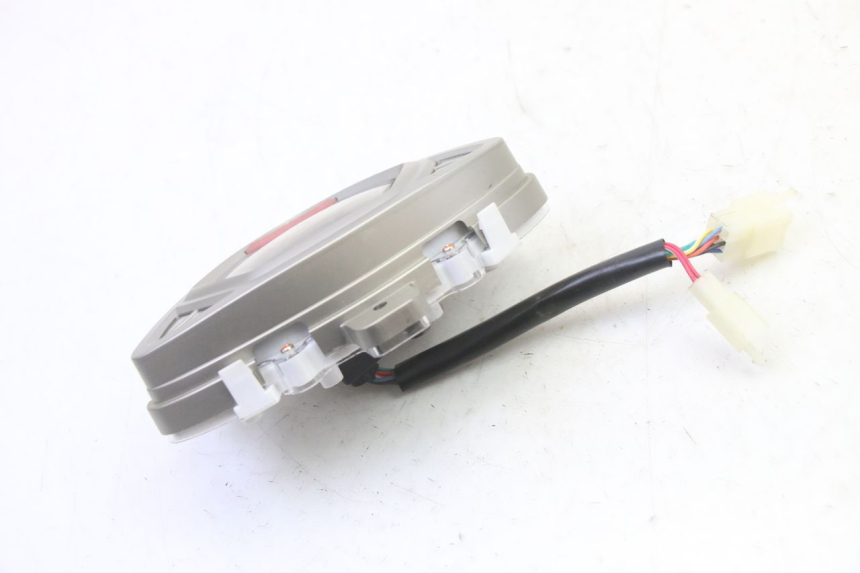 photo de CONTADOR  MOTRON BREEZY 4T 50 (2021 - 2025) - Outro ângulo de visão