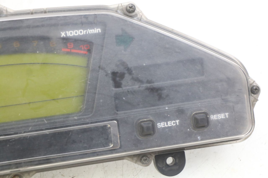 photo de CONTADOR SUZUKI BURGMAN 650 (2002 - 2004) - Detalhes característicos