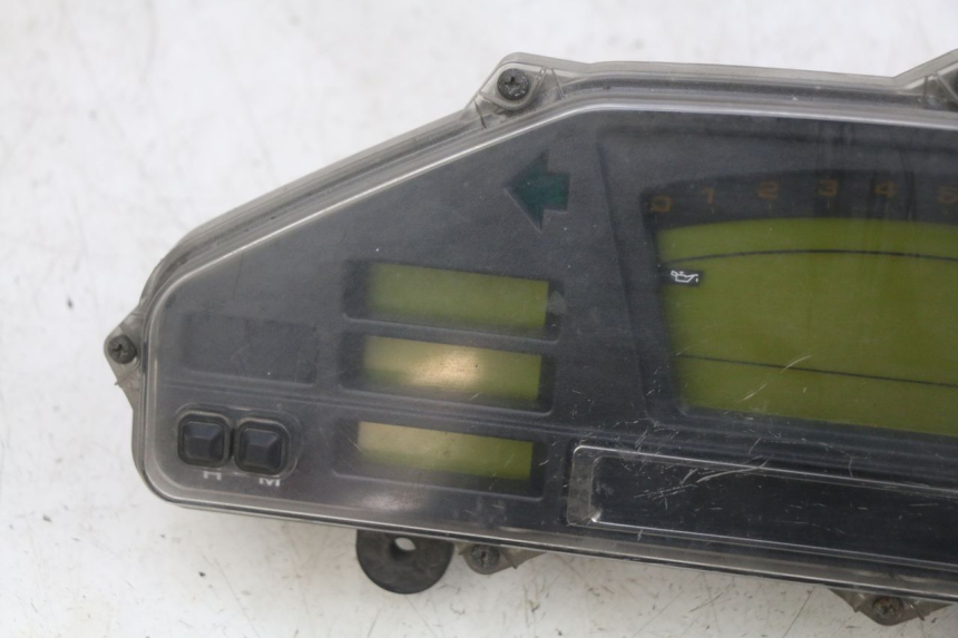 photo de CONTADOR SUZUKI BURGMAN 650 (2002 - 2004) - Estado da superfície