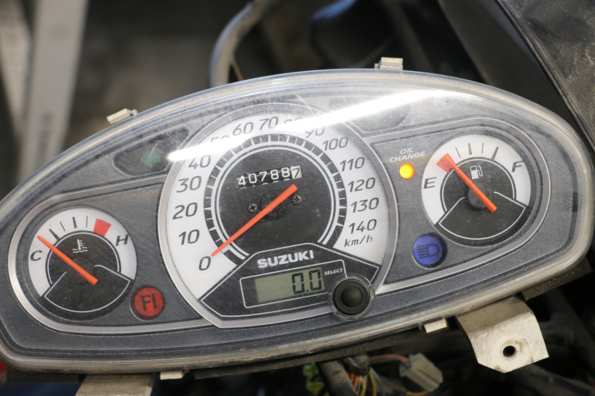 photo de CONTADOR SUZUKI BURGMAN 125 (2007 - 2014) - Zoom do estado de desgaste