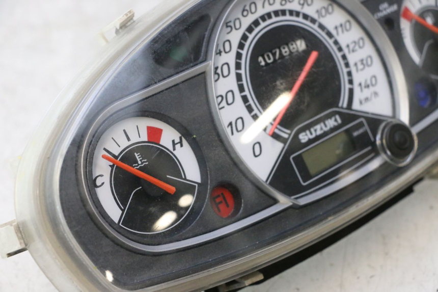 photo de CONTADOR SUZUKI BURGMAN 125 (2007 - 2014) - Estado da superfície