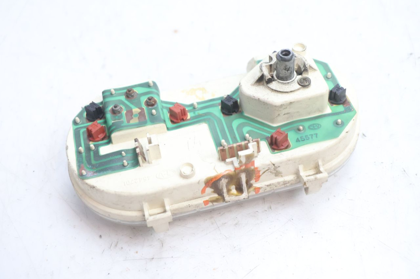 photo de CONTADOR PEUGEOT BUXY 50 (1993 - 1998) - Pontos de fixação