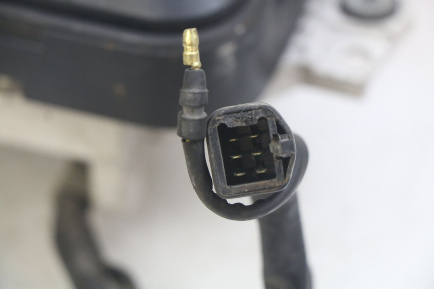 photo de CONTADOR HONDA CBR F SC25 1000 (1989 - 1992) - Ampliação técnica