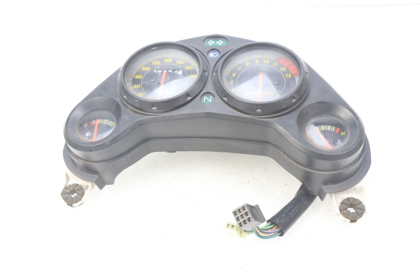 photo de CONTADOR HONDA CBR R 125 (2003 - 2006) - Marcações e referências