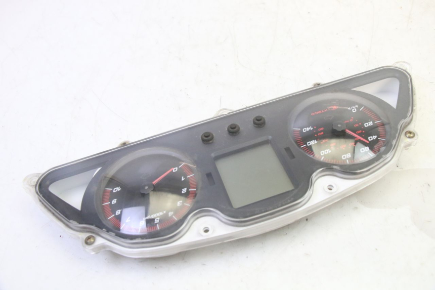 photo de CONTADOR KYMCO DINK STREET 125 (2009 - 2014) - Pontos de fixação
