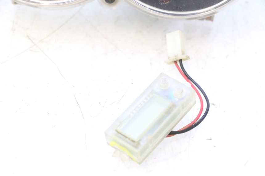 photo de CONTADOR CF MOTO E-CHARM 125 (2005 - 2008) - Imagem adicional