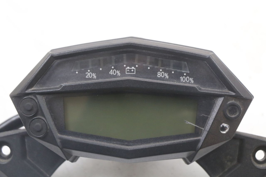 photo de CONTADOR EBROH BRAVO GLE 1 (2020 - 2024) - Detalhe da peça
