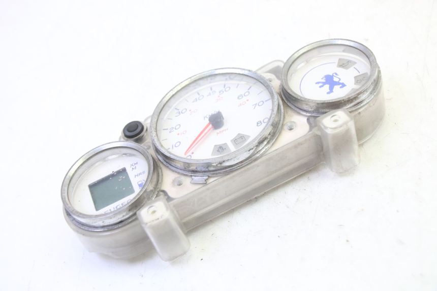 photo de CONTADOR PEUGEOT ELYSTAR 50 (2002 - 2014) - Pontos de fixação